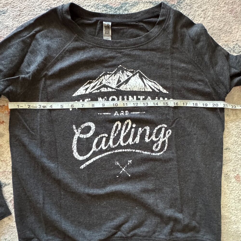 "The Mountains Are Calling" Sweatshirt - Picture 5 of 6